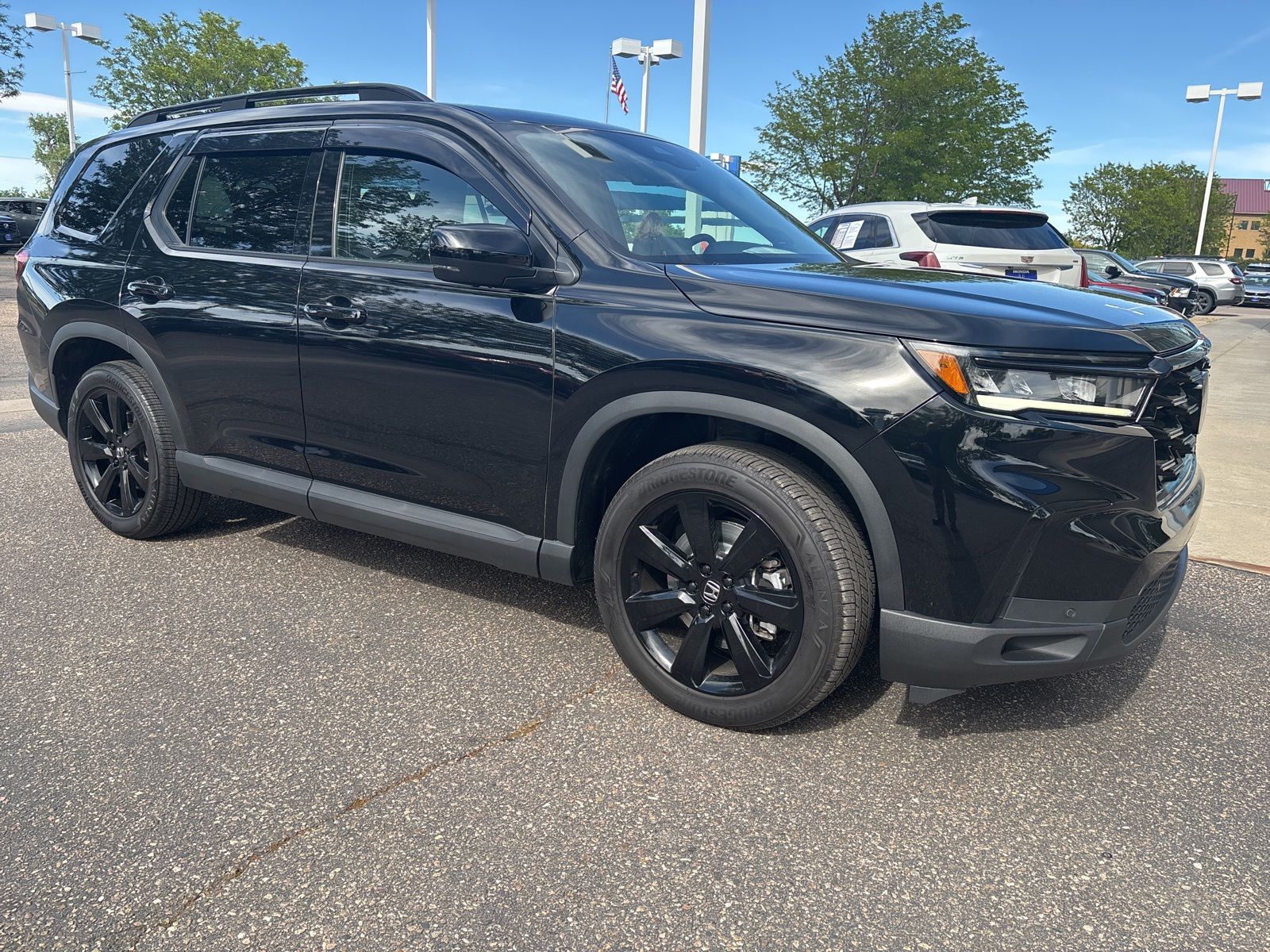 2025 Honda Pilot Black Edition - Photo 2
