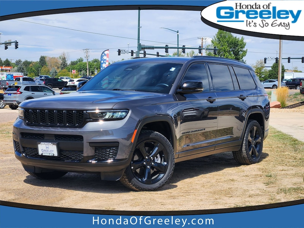 Used 2022 Jeep New Grand Cherokee Laredo SUV