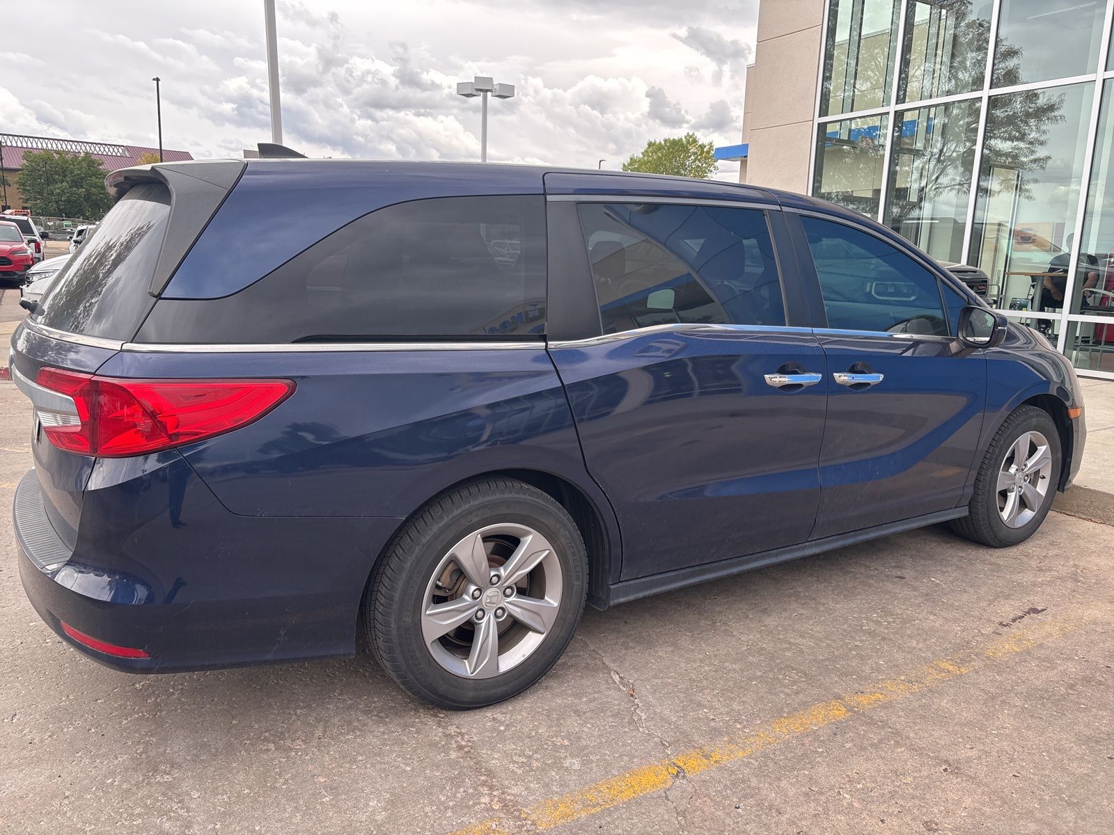 2018 Honda Odyssey EX-L photo 3