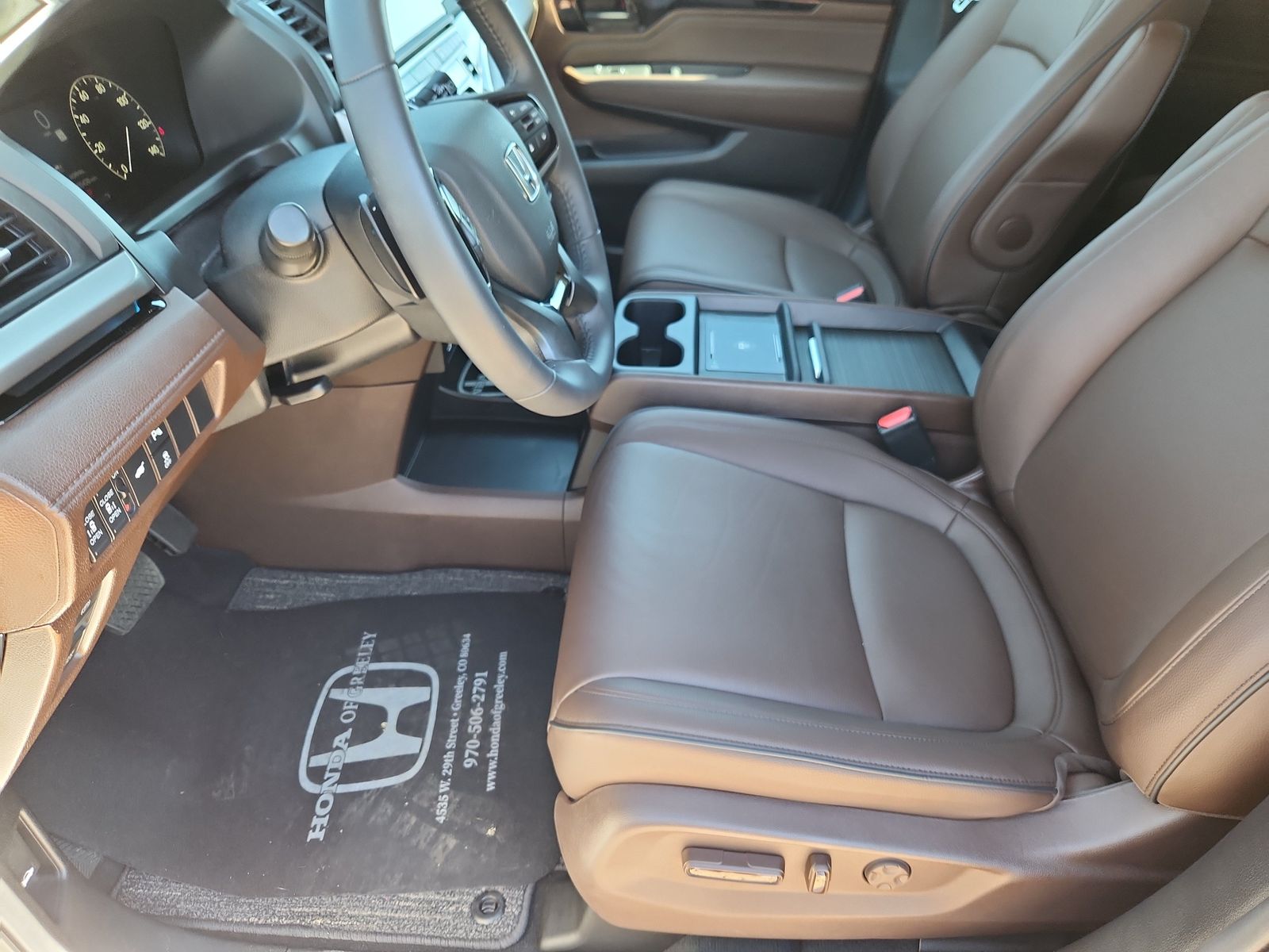 2026 Honda Odyssey Touring - Photo 10