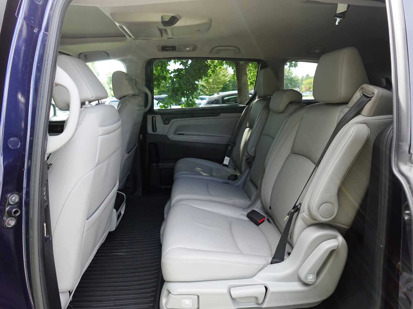 2024 Honda Odyssey Touring - Photo 23