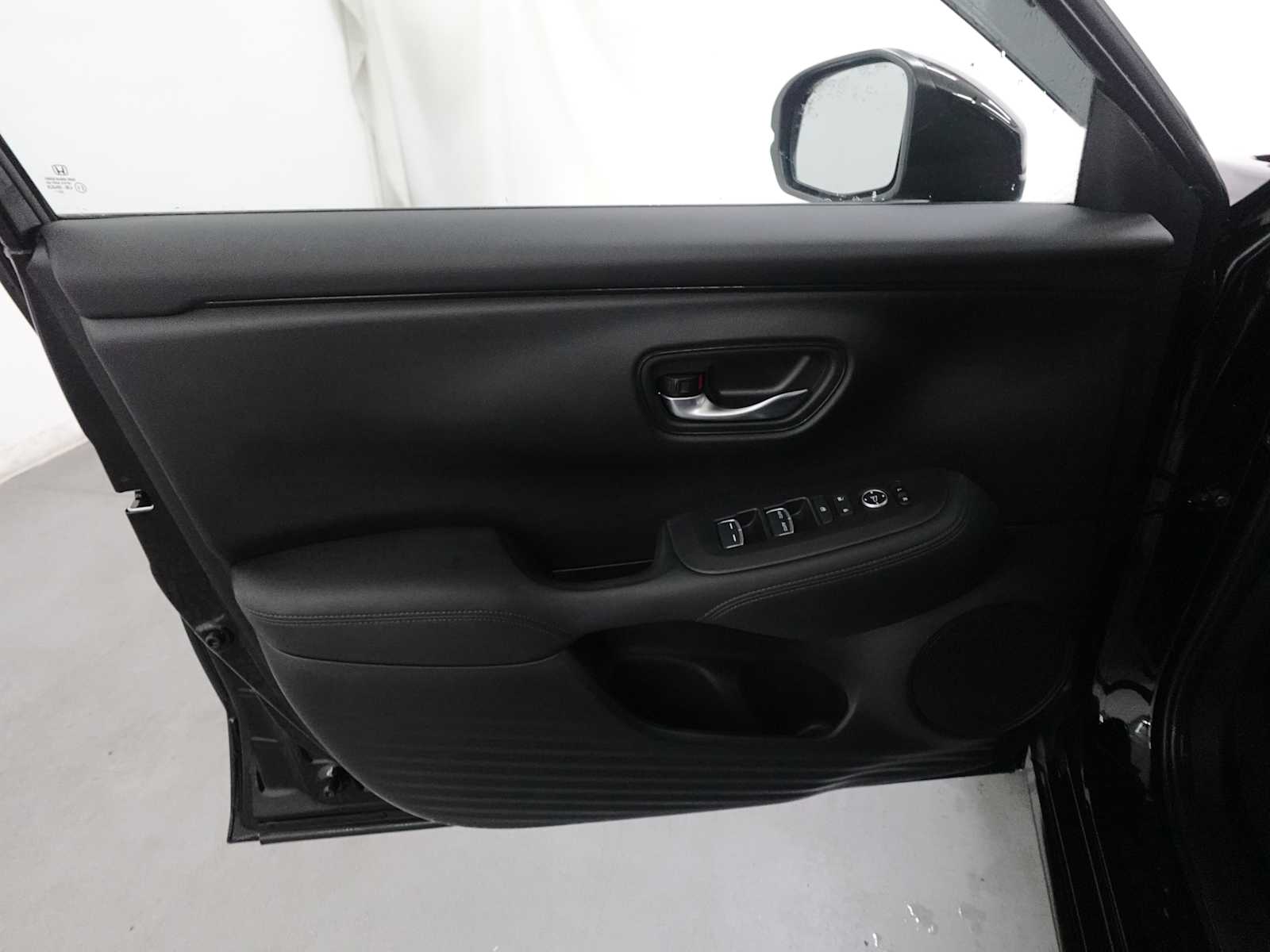 2024 Honda HR-V EX-L - Photo 10