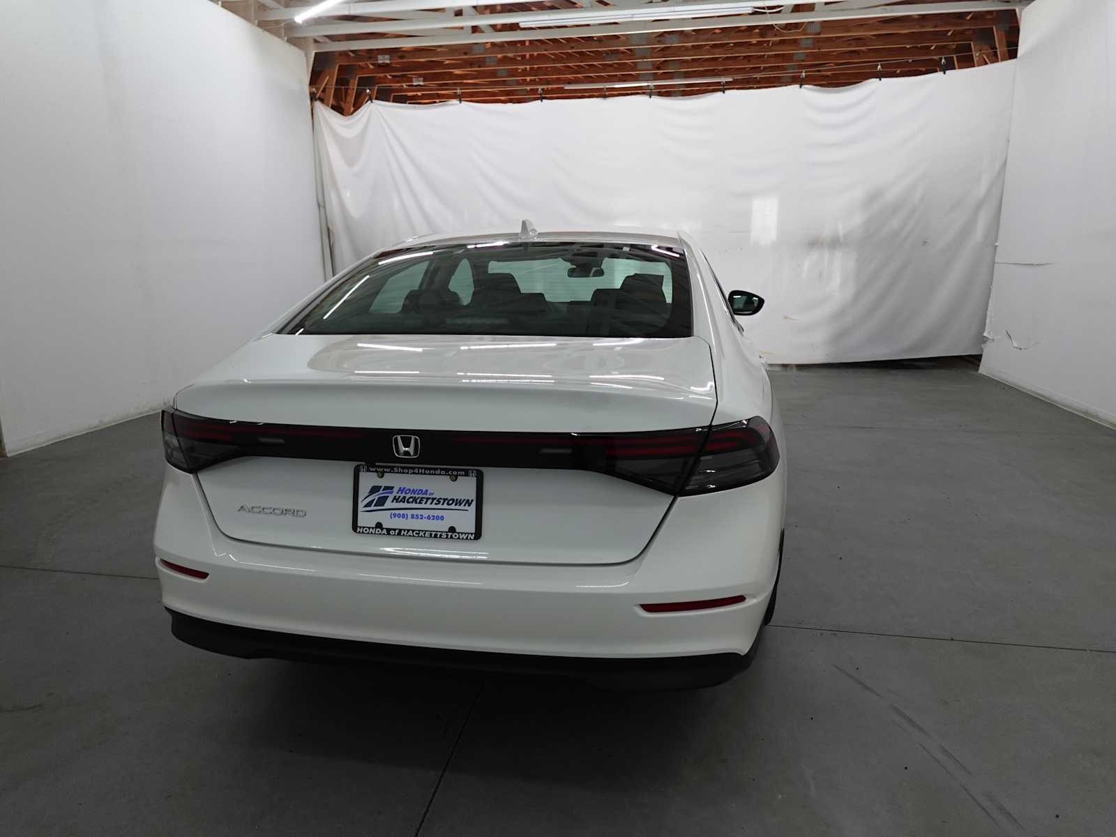2025 Honda Accord LX - Photo 5