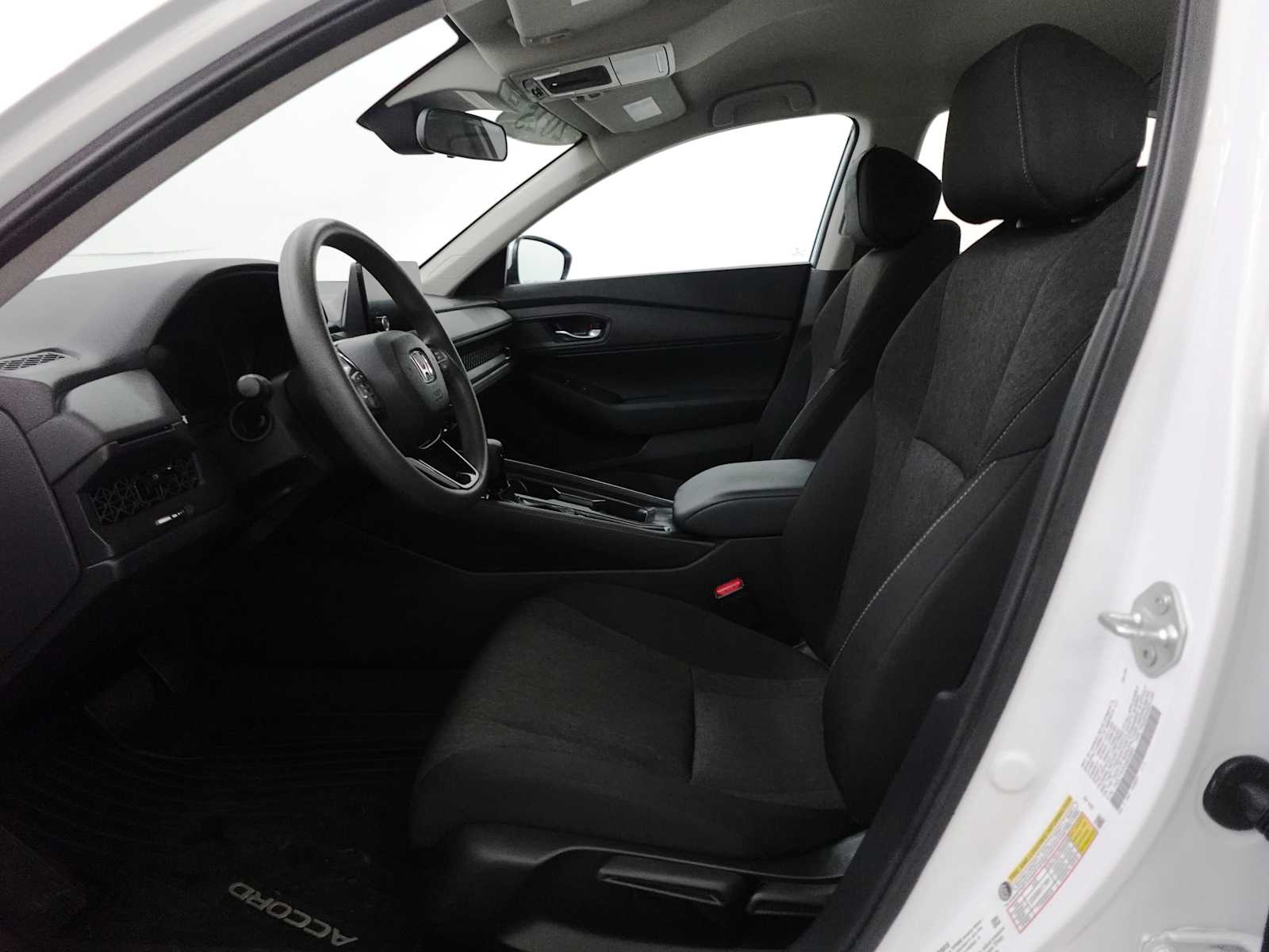 2025 Honda Accord LX - Photo 12