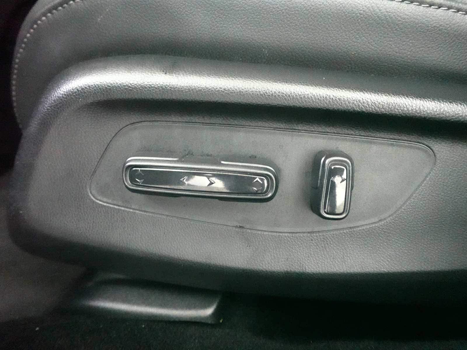 2024 Honda HR-V EX-L - Photo 14