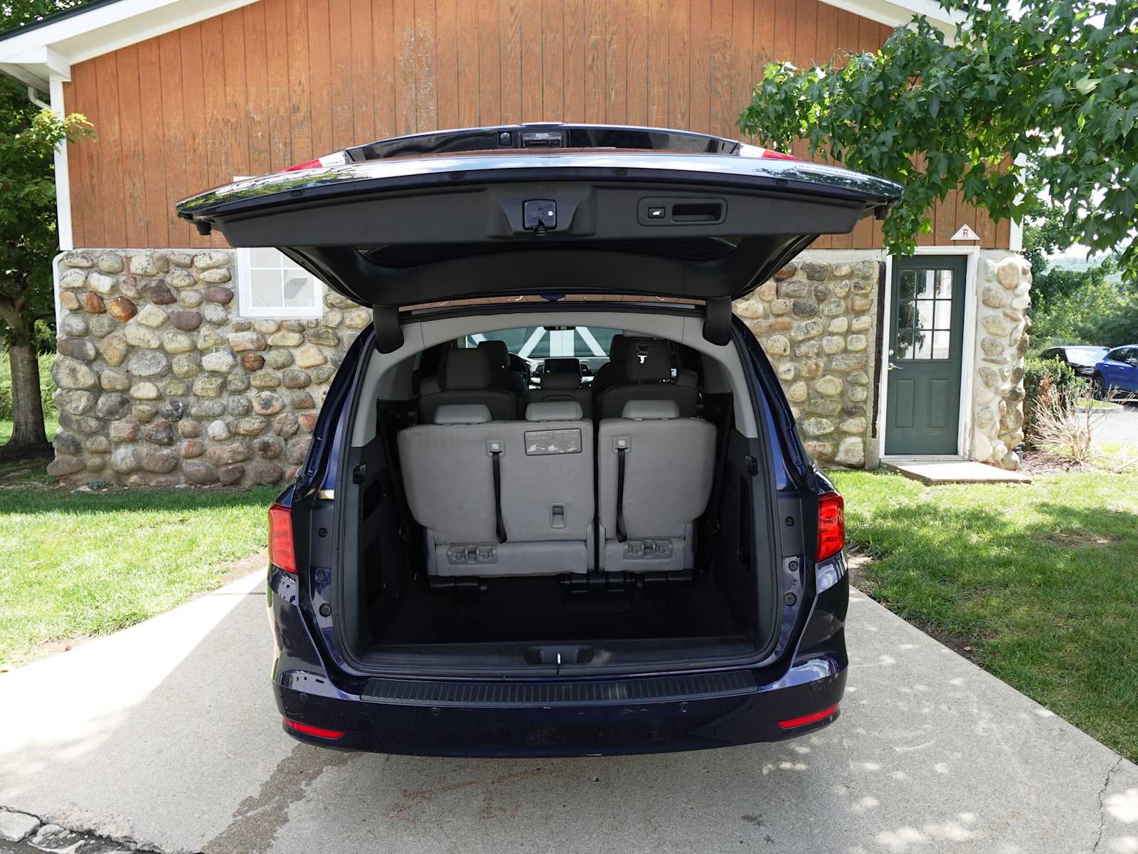 2024 Honda Odyssey Touring - Photo 28