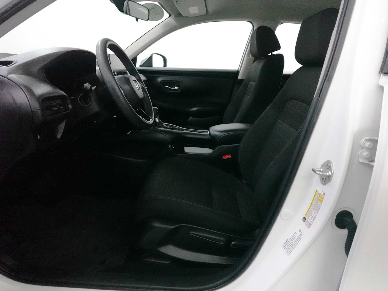 2024 Honda HR-V LX - Photo 12