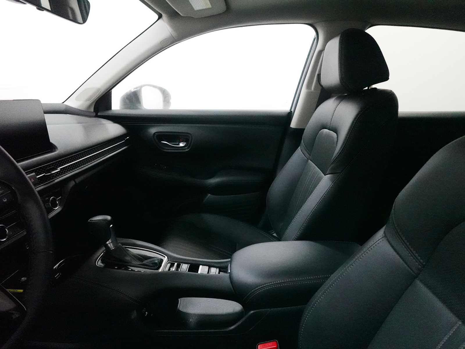 2024 Honda HR-V EX-L - Photo 13