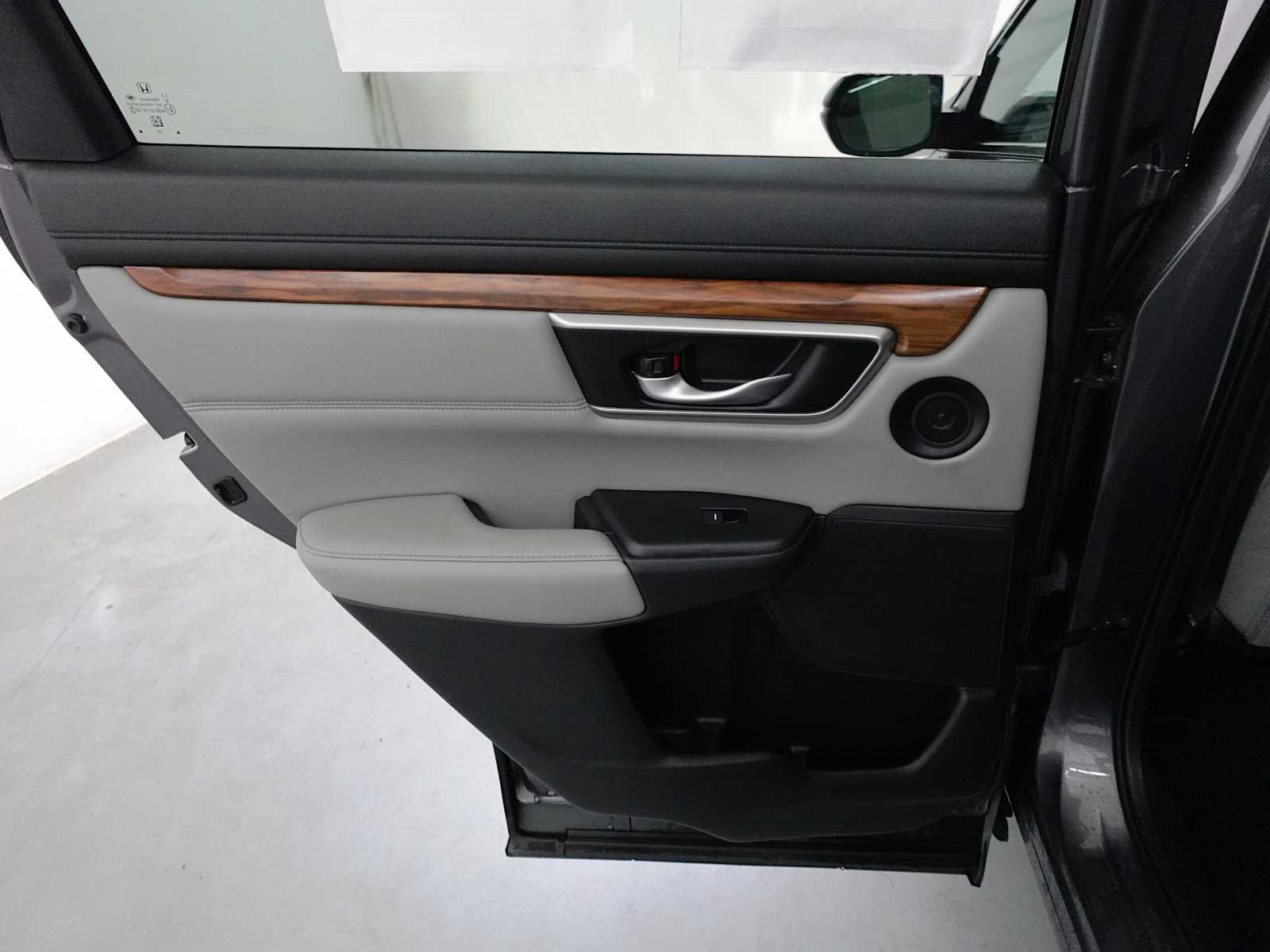 2022 Honda CR-V Touring - Photo 25