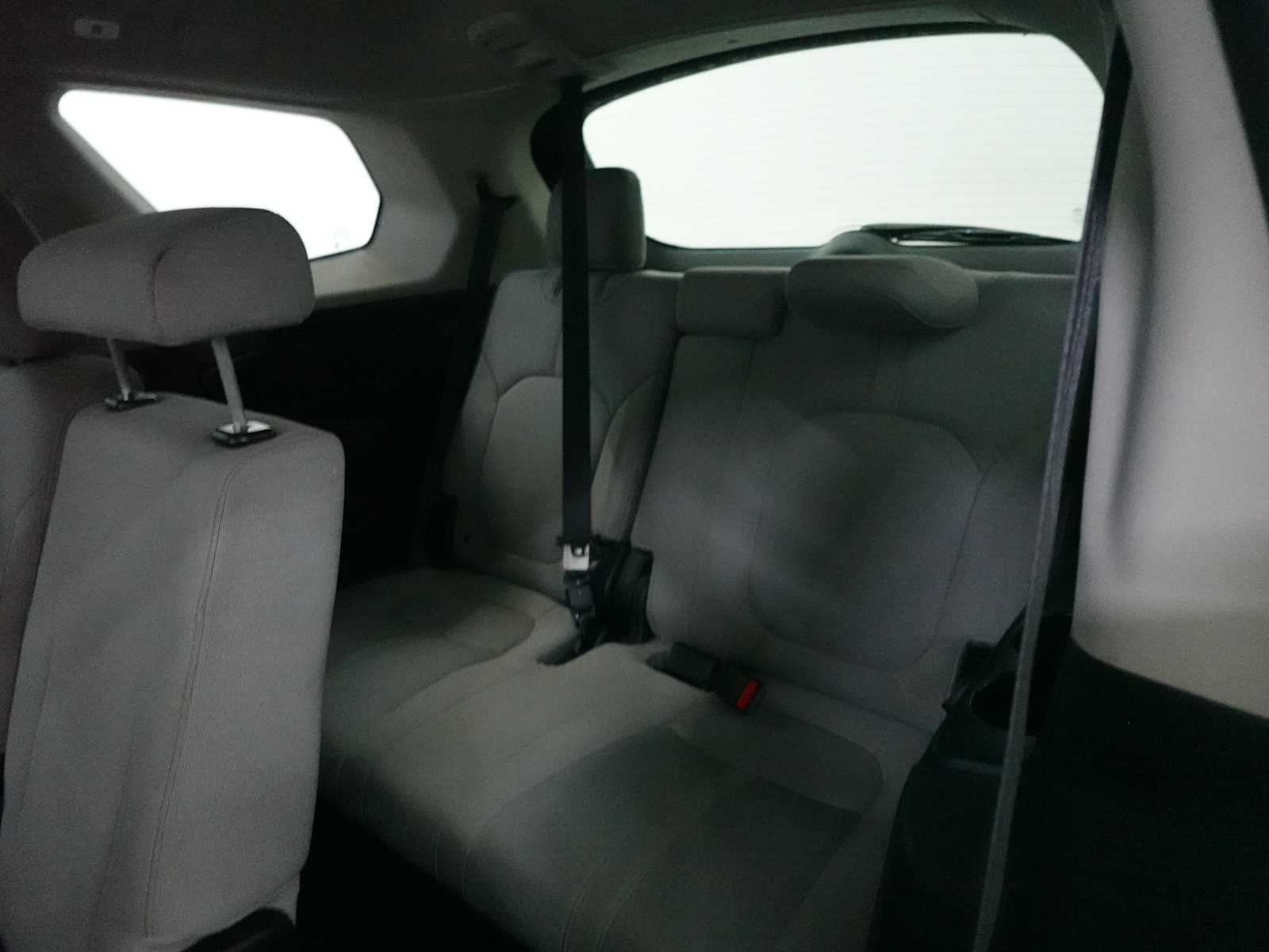 2023 Honda Pilot LX - Photo 27