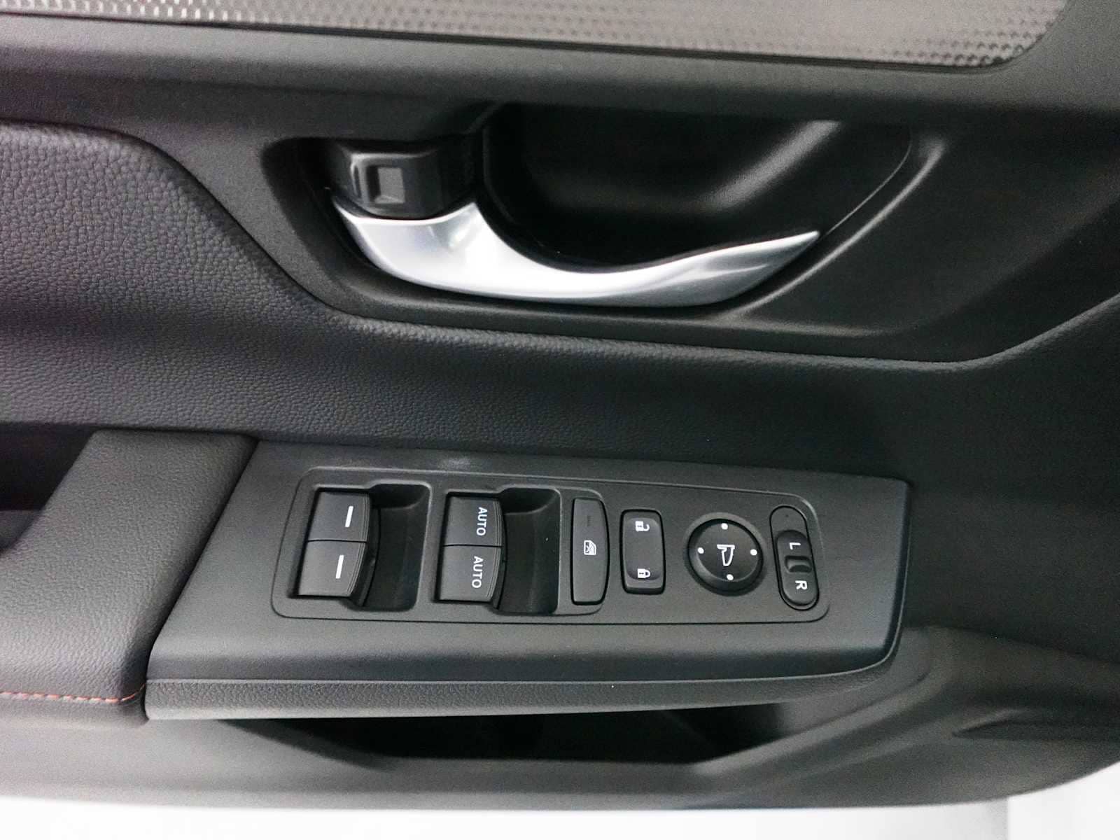 2024 Honda CR-V Sport - Photo 11