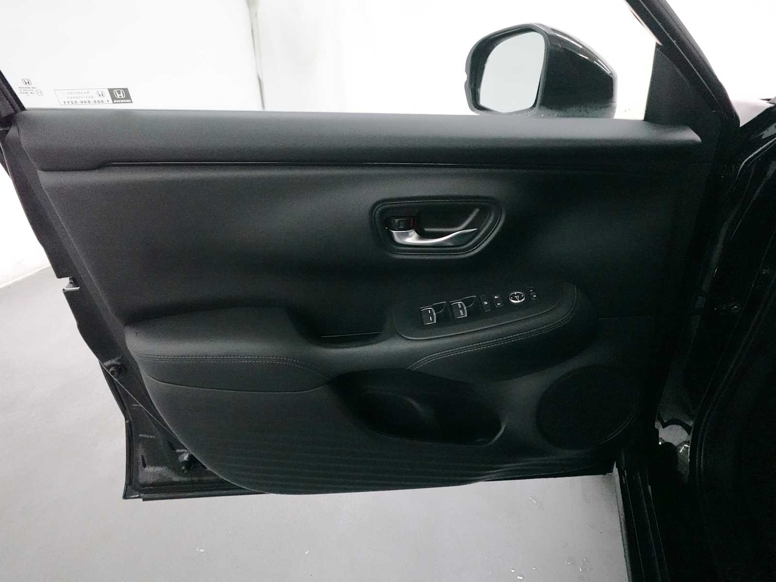 2024 Honda HR-V EX-L - Photo 10