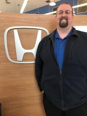 Staff member Jeremy Lent from ID_8e4d4e