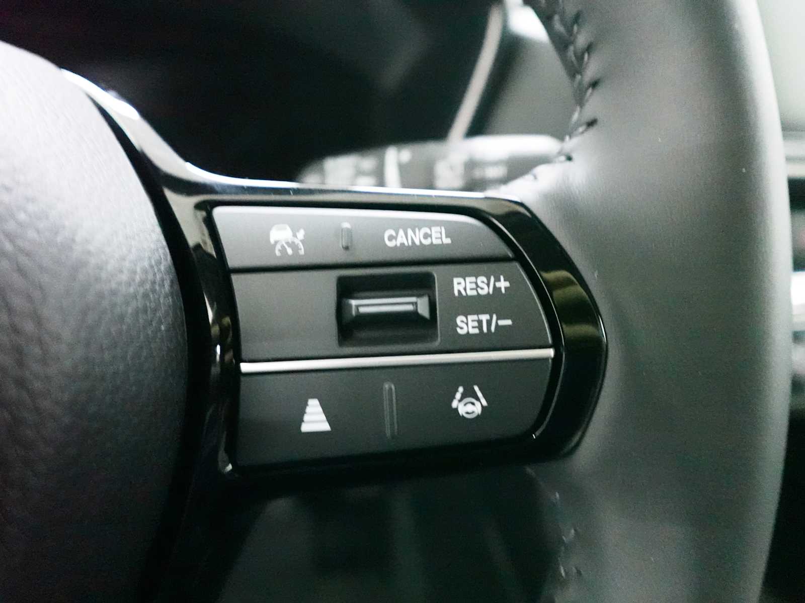 2024 Honda CR-V EX-L - Photo 17