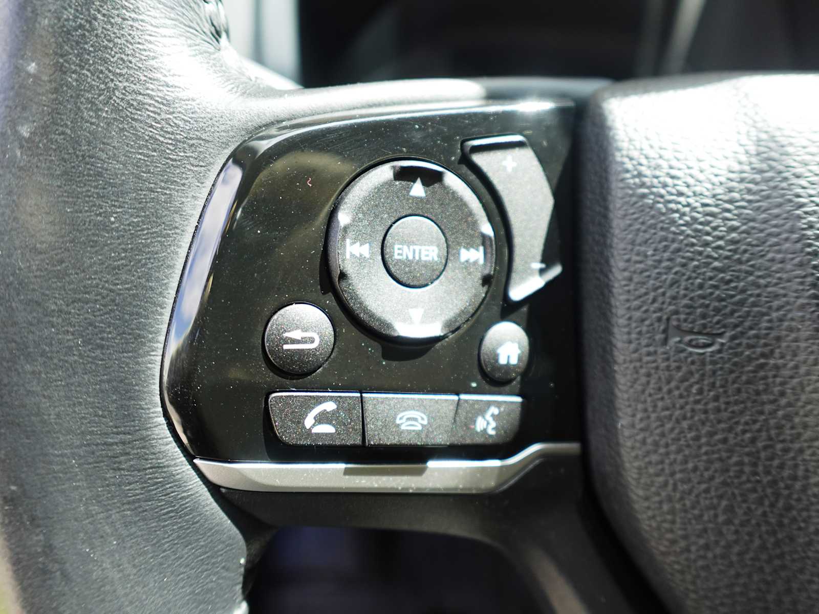 2024 Honda Odyssey Touring - Photo 16