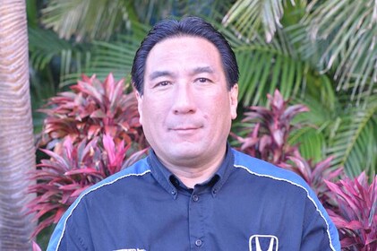 Staff member Scott Richardson from 7611ad307621