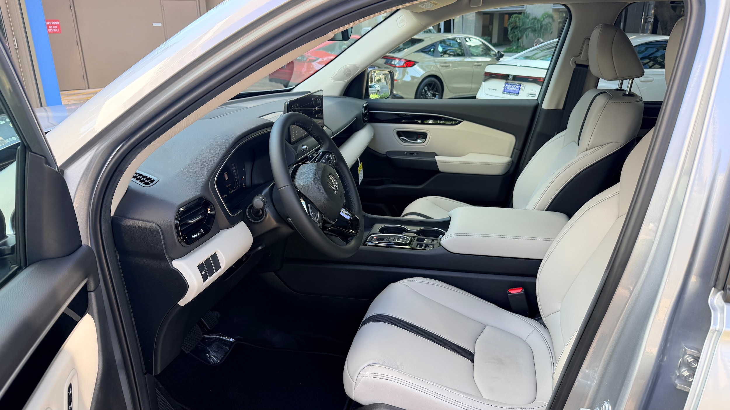 2026 Honda Pilot EX-L - Photo 9