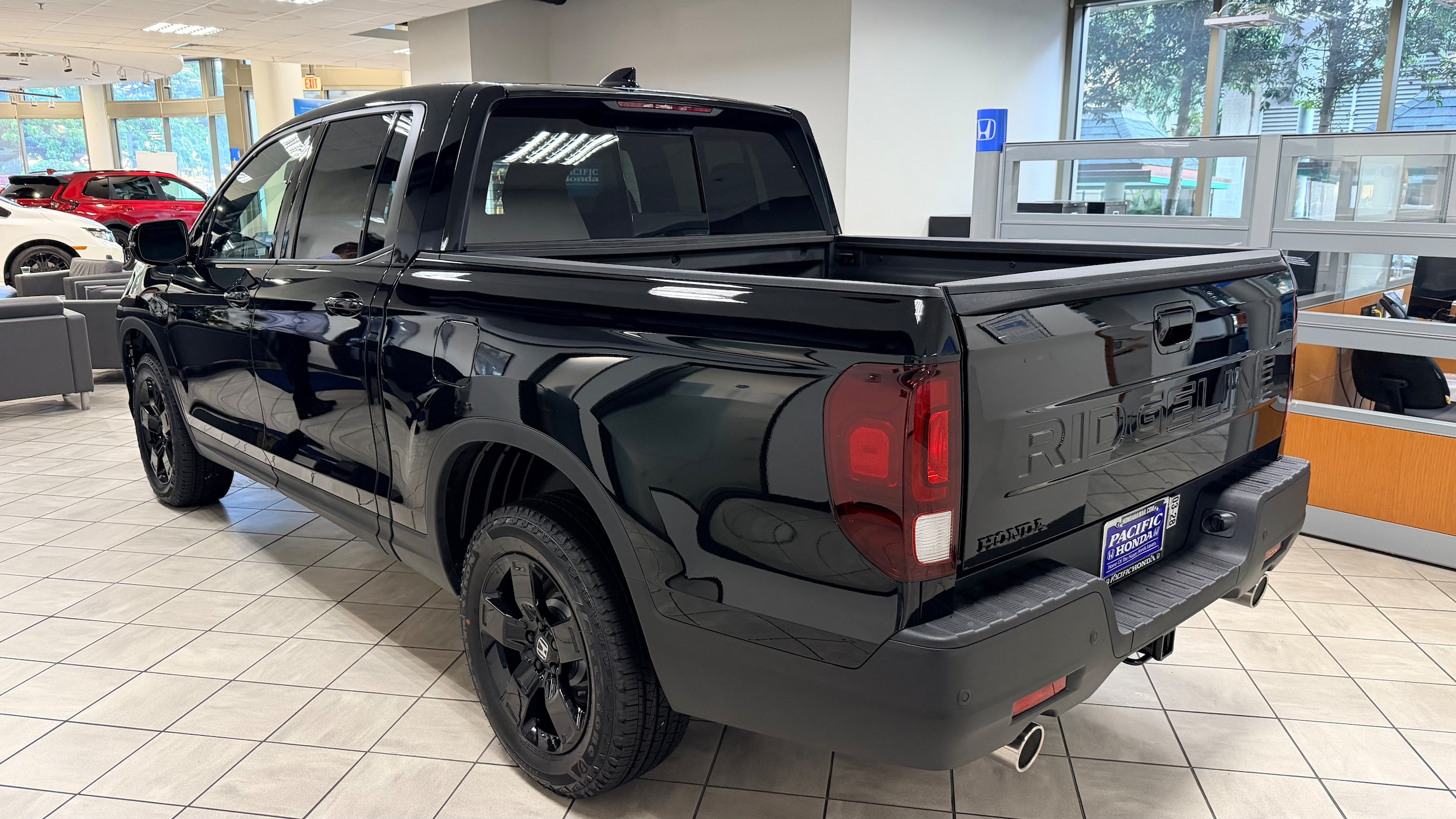 2026 Honda Ridgeline Black Edition - Photo 7