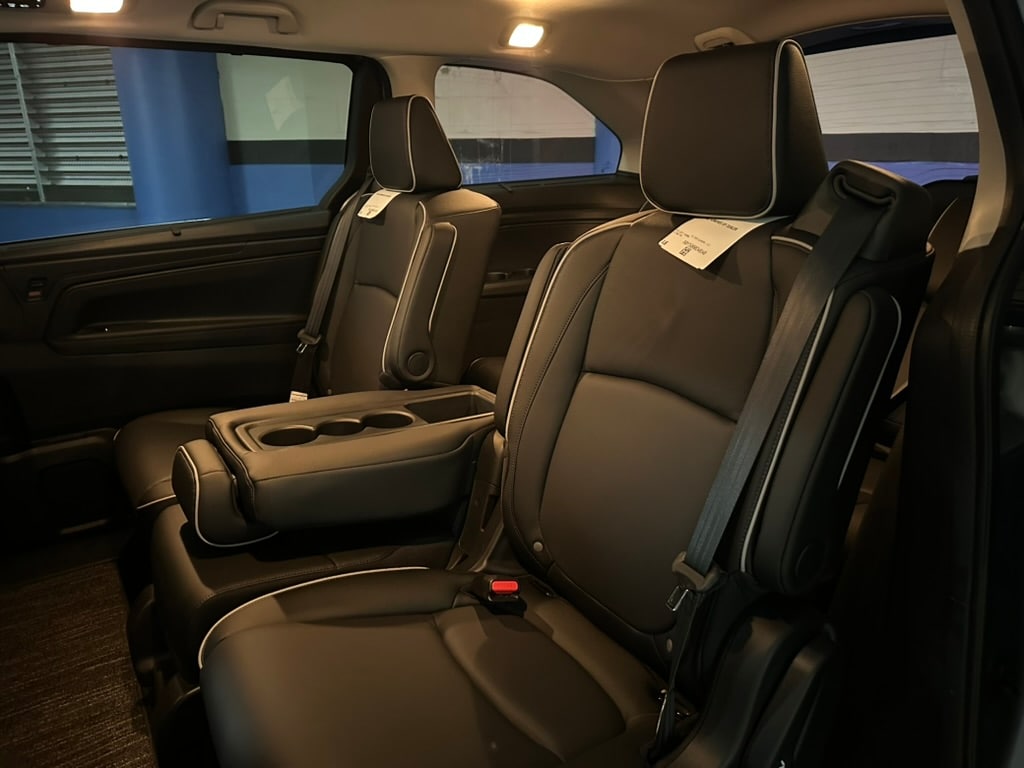 2026 Honda Odyssey Touring - Photo 11