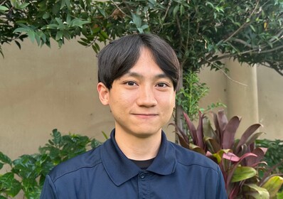 Staff member Adrian Tomasu from 7611ad307621