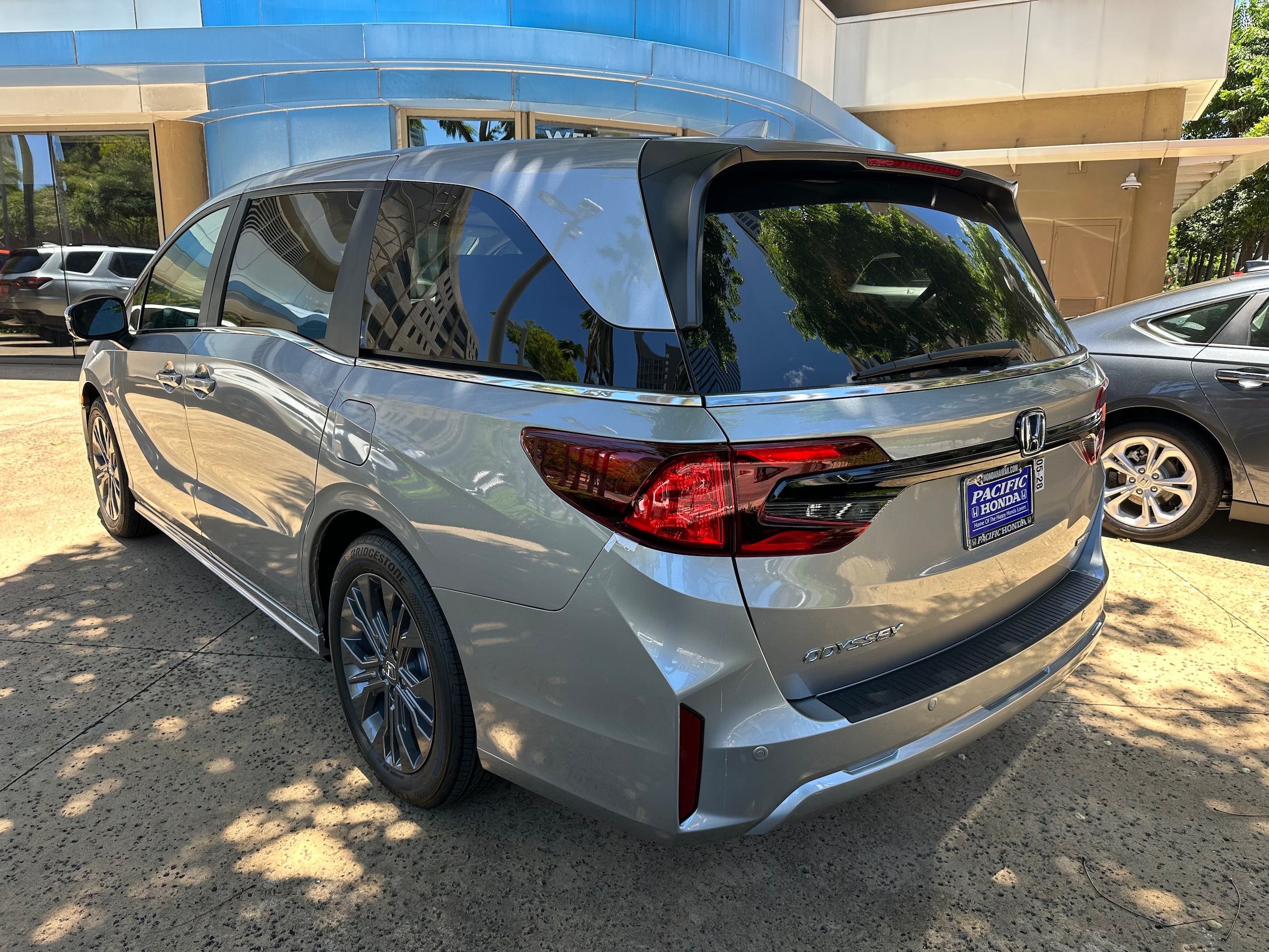2026 Honda Odyssey Touring - Photo 7