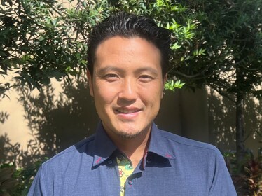 Staff member Rikk Higa from 47bd557a1091