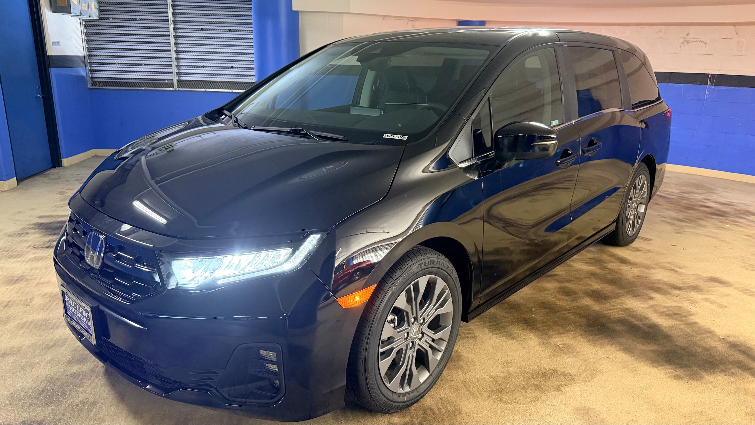 2026 Honda Odyssey Van Passenger 