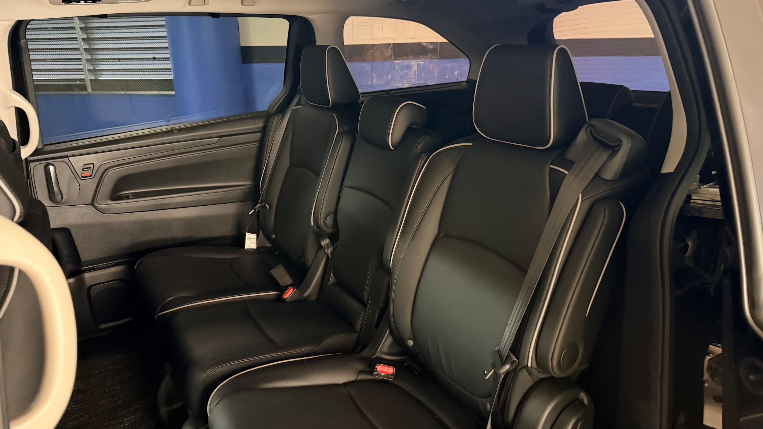 2026 Honda Odyssey Touring - Photo 10