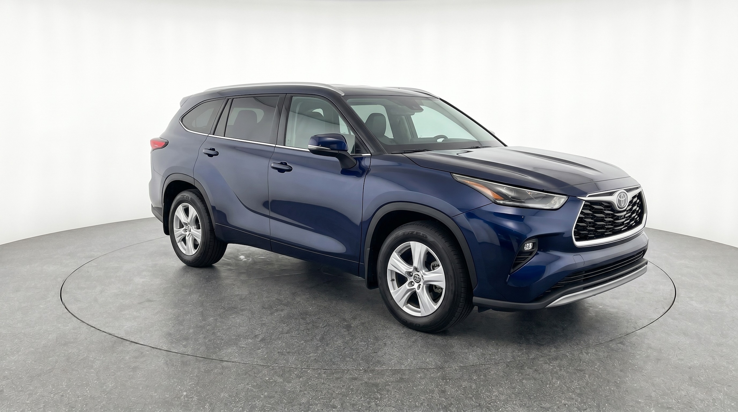 Thumbnail: 2025 Toyota Highlander - 1