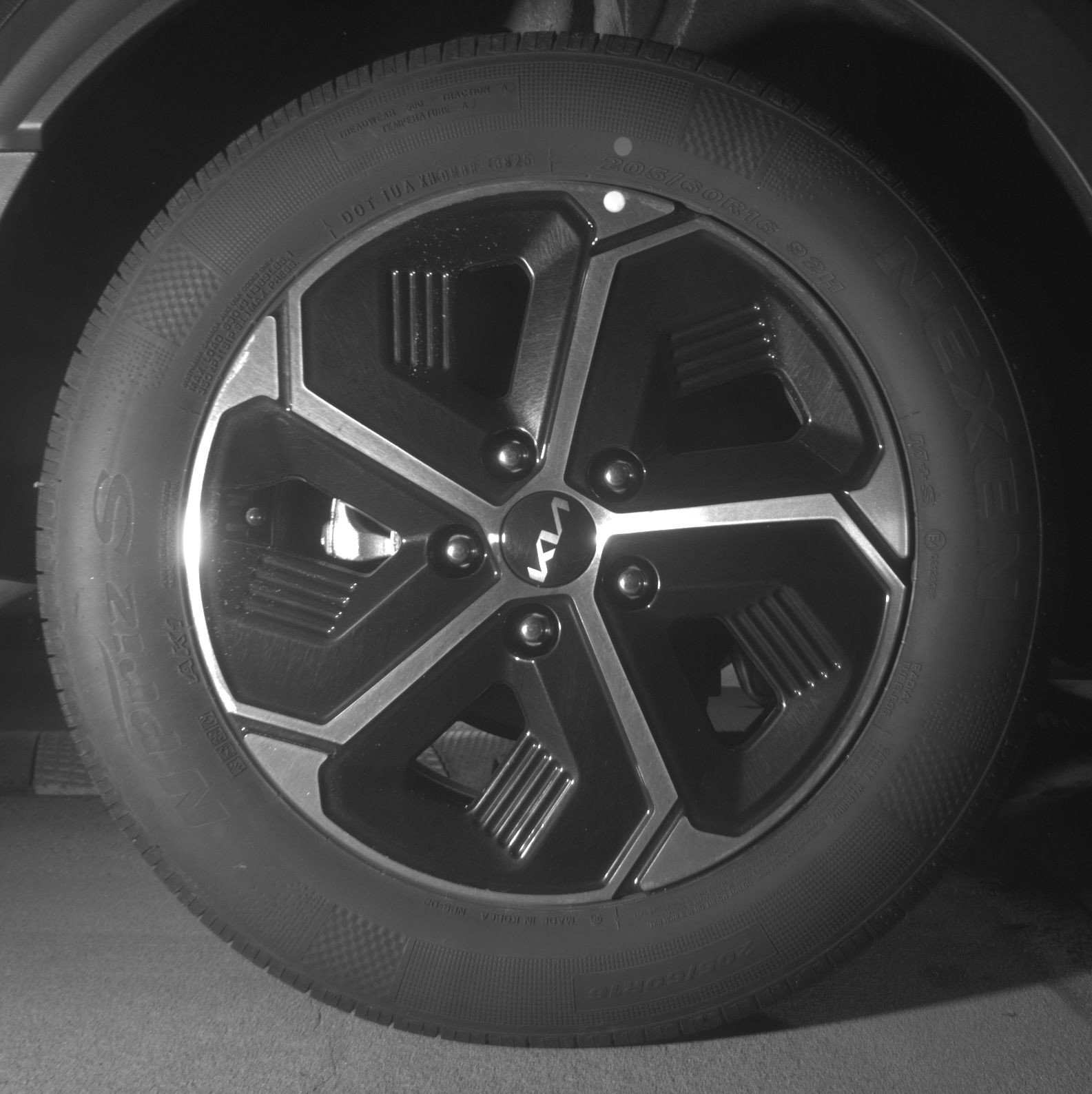 Thumbnail: 2026 Kia Niro - 15