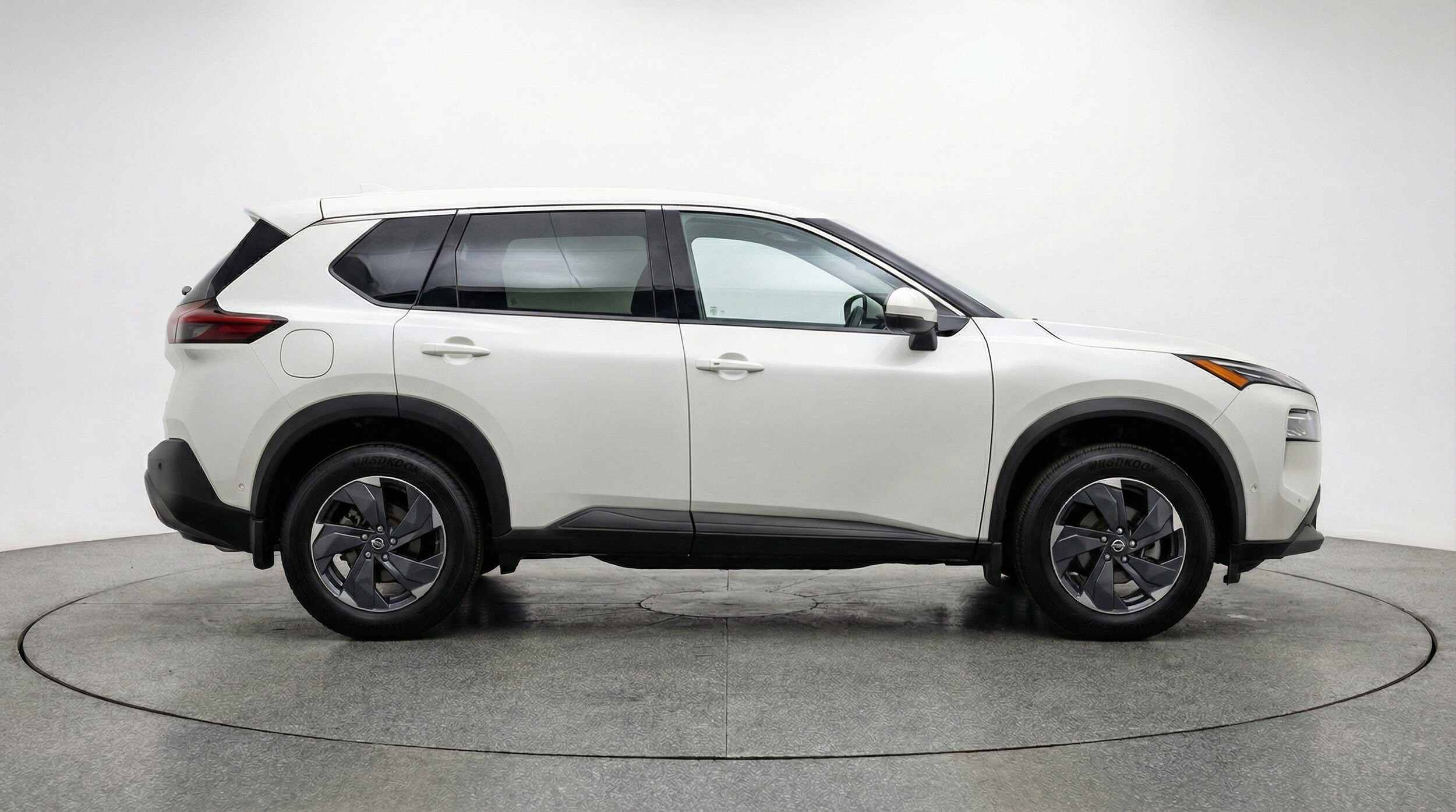 Thumbnail: 2025 Nissan Rogue - 11