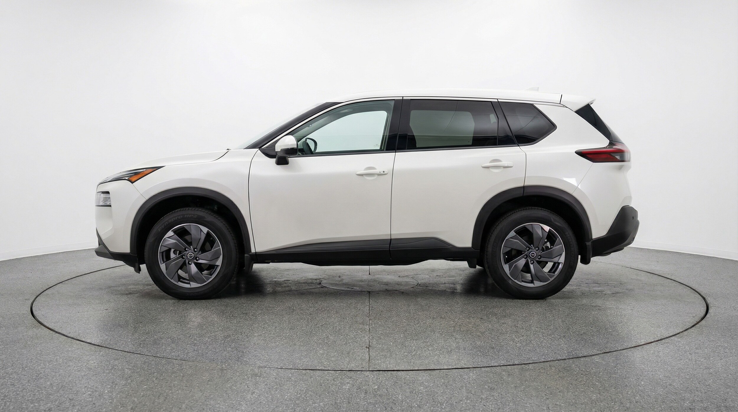 Thumbnail: 2025 Nissan Rogue - 4