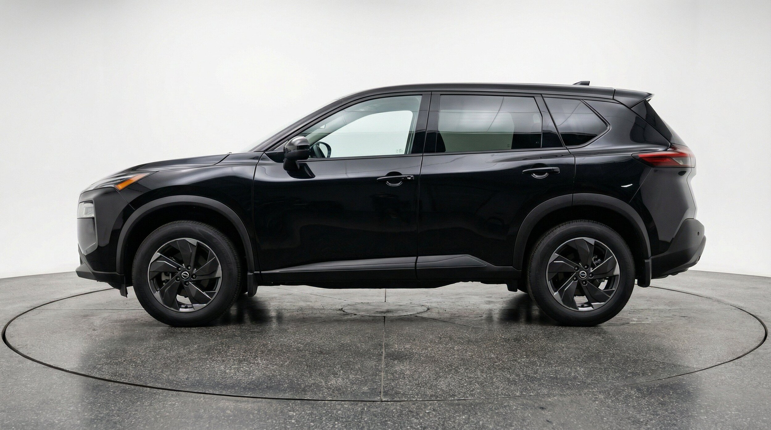 Thumbnail: 2025 Nissan Rogue - 5