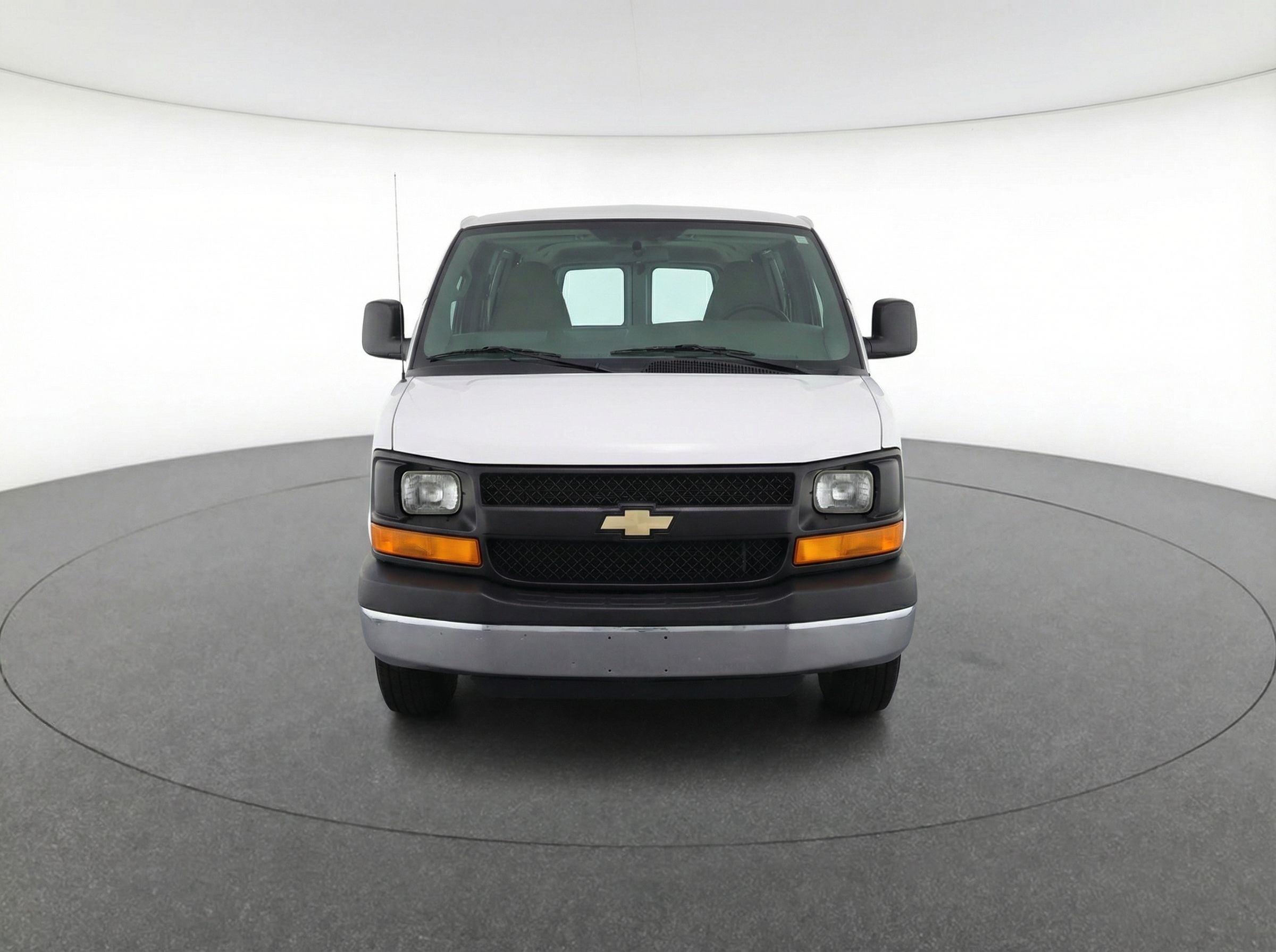 Thumbnail: 2025 Chevrolet Express - 2