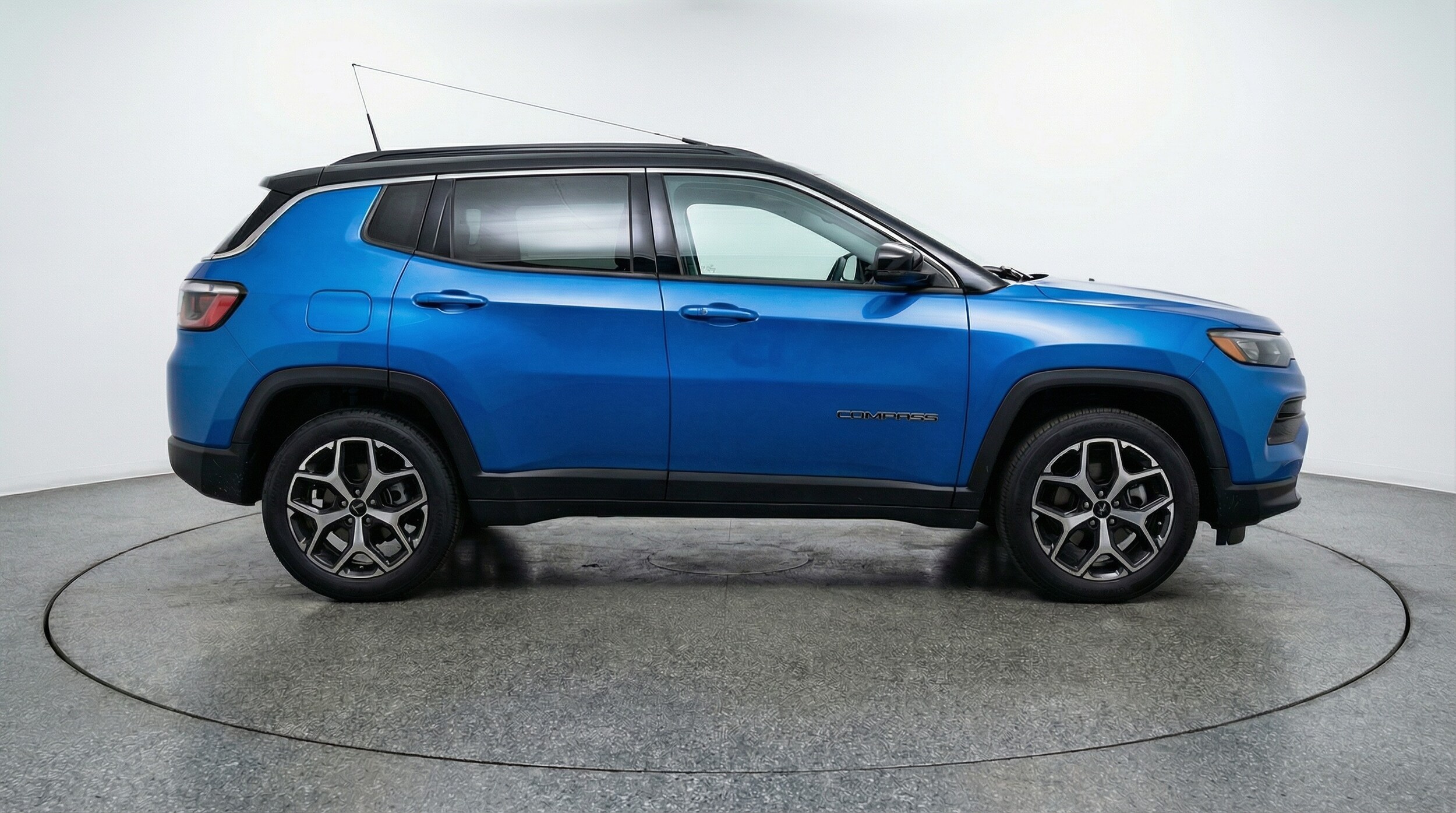Thumbnail: 2025 Jeep Compass - 8