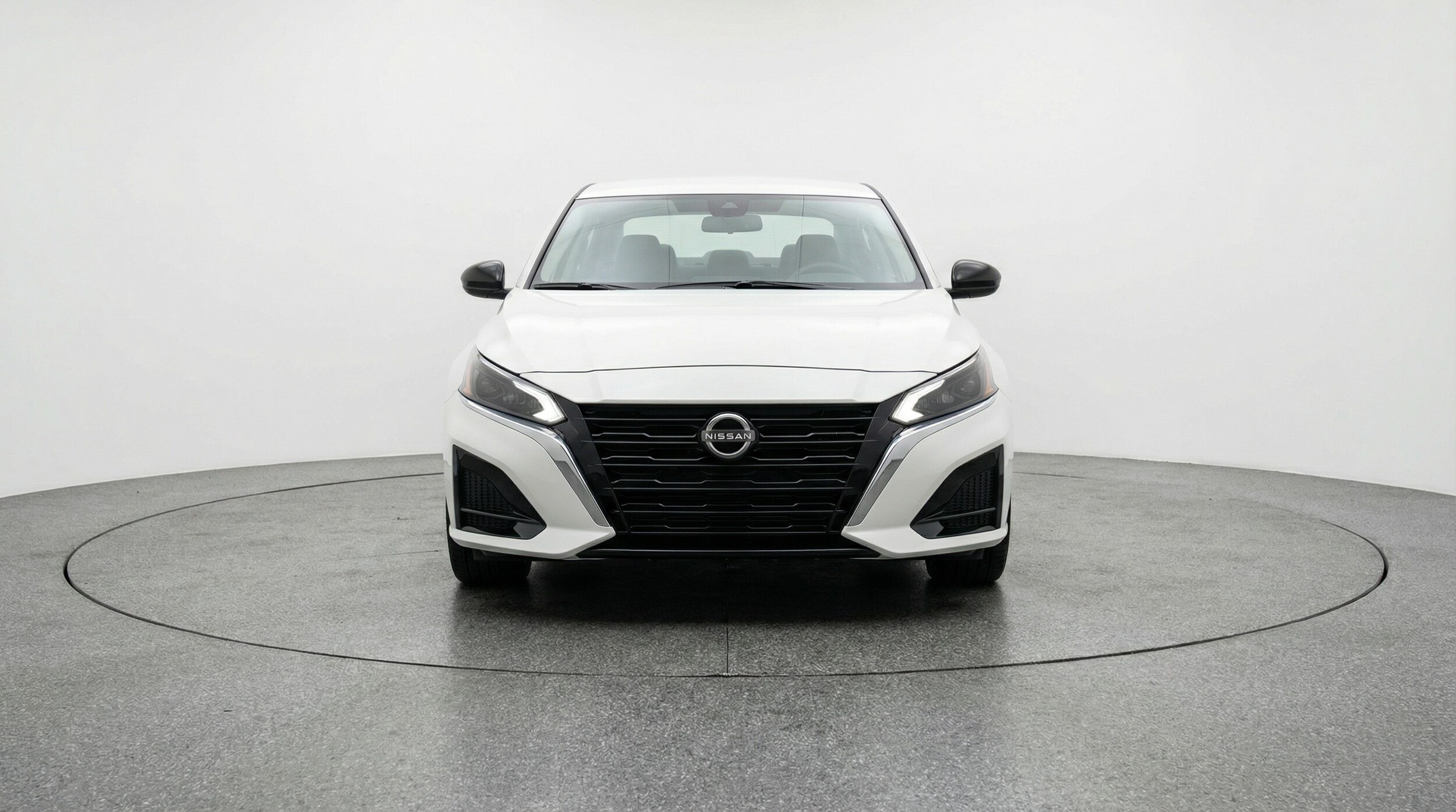 Thumbnail: 2025 Nissan Altima - 2