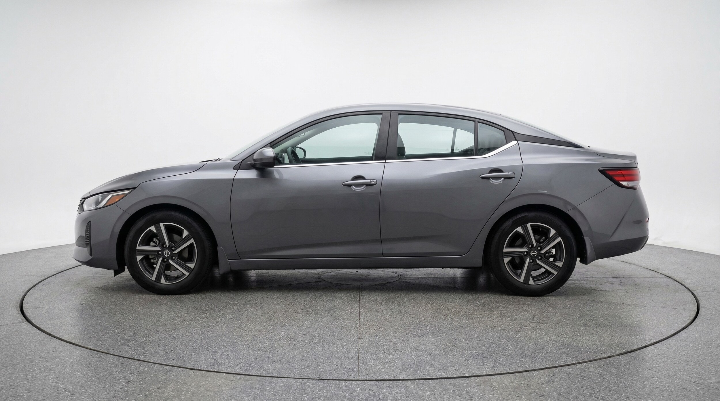 Thumbnail: 2025 Nissan Sentra - 4