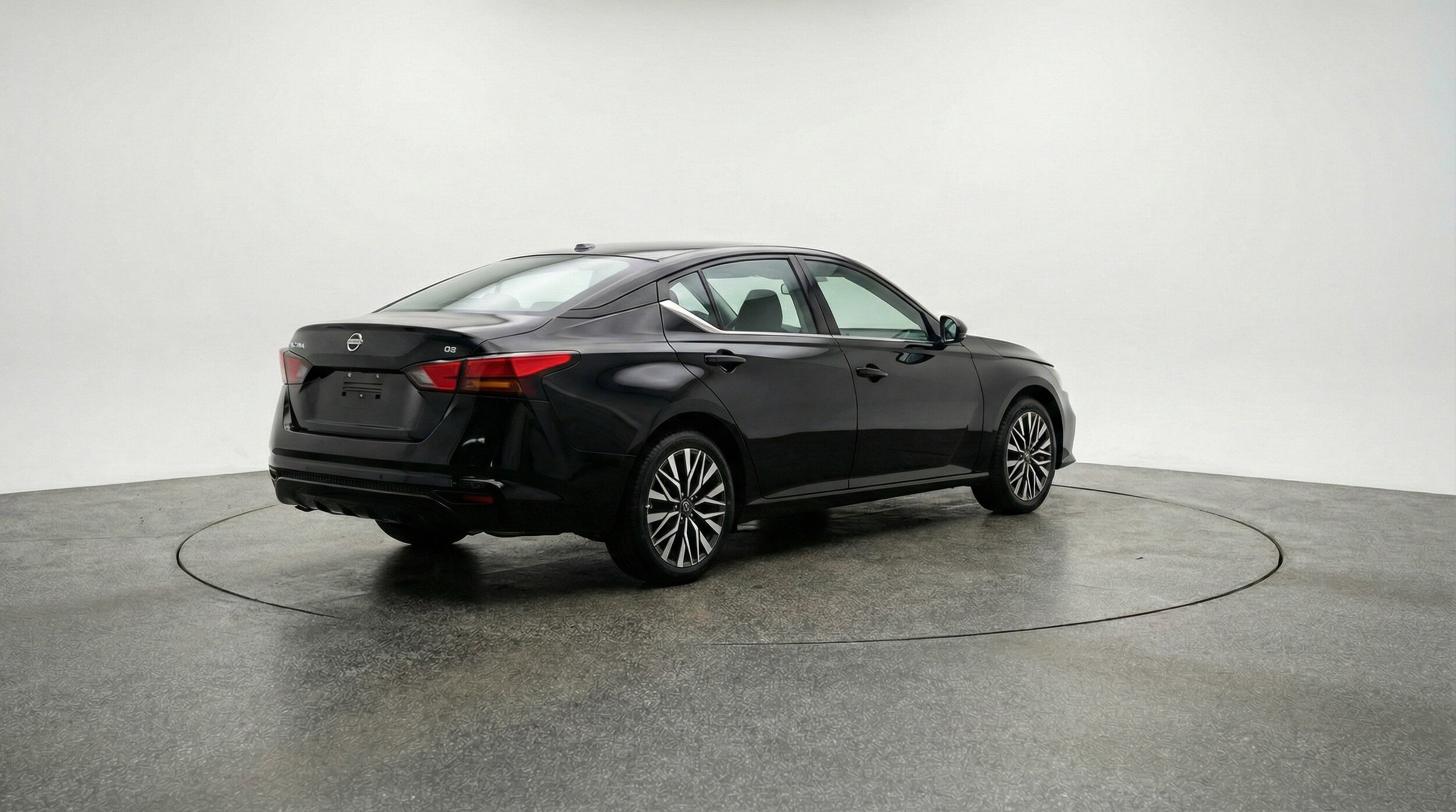 Thumbnail: 2025 Nissan Altima - 9