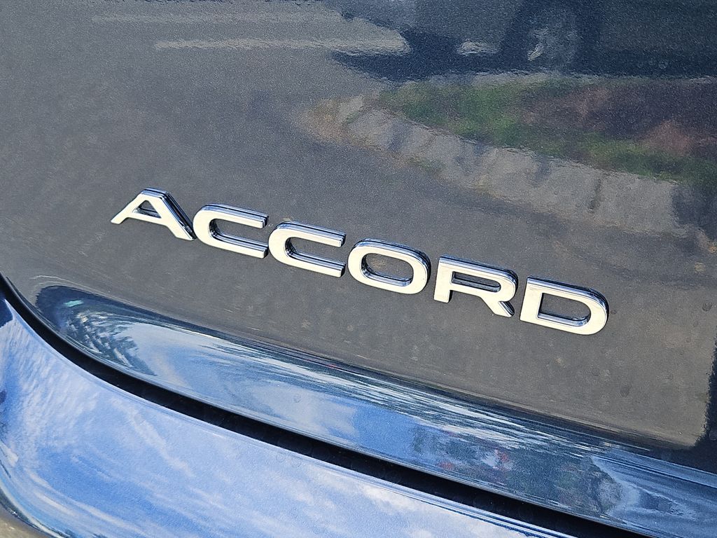 2025 Honda Accord SE - Photo 12