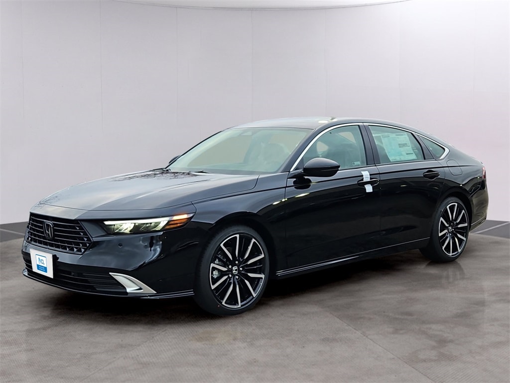 2025 Honda Accord Hybrid Touring's photo