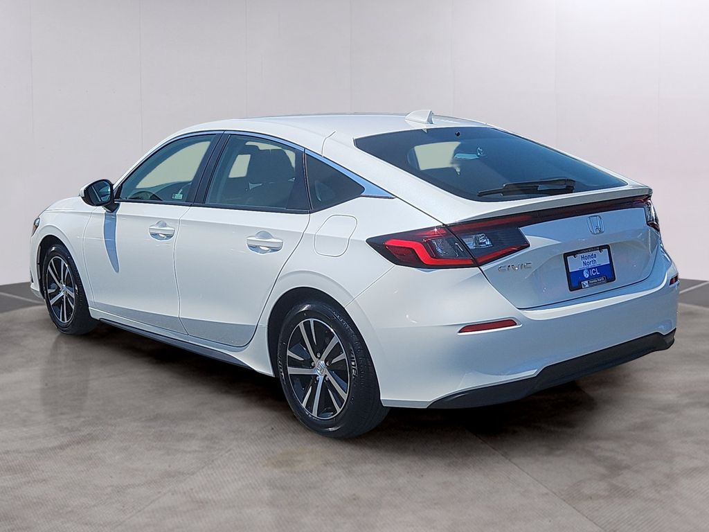 2024 Honda Civic Hatchback LX - Photo 6