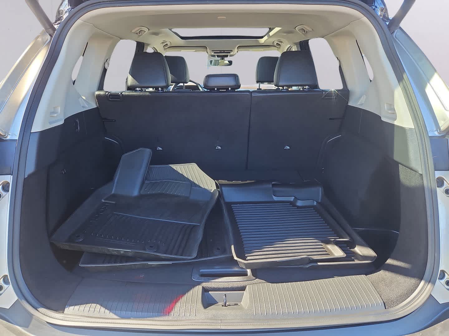 2023 Nissan Rogue SL - Photo 34