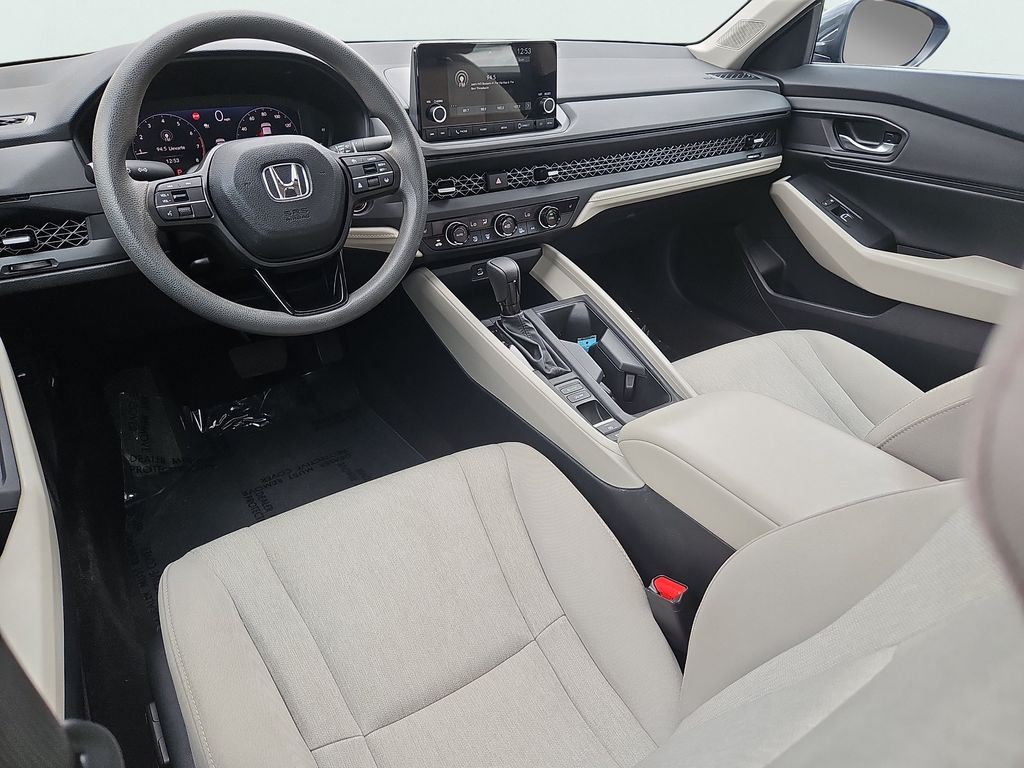 2023 Honda Accord EX - Photo 10