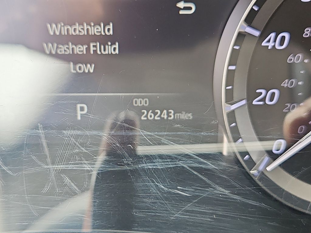 2022 Toyota Highlander XLE - Photo 12