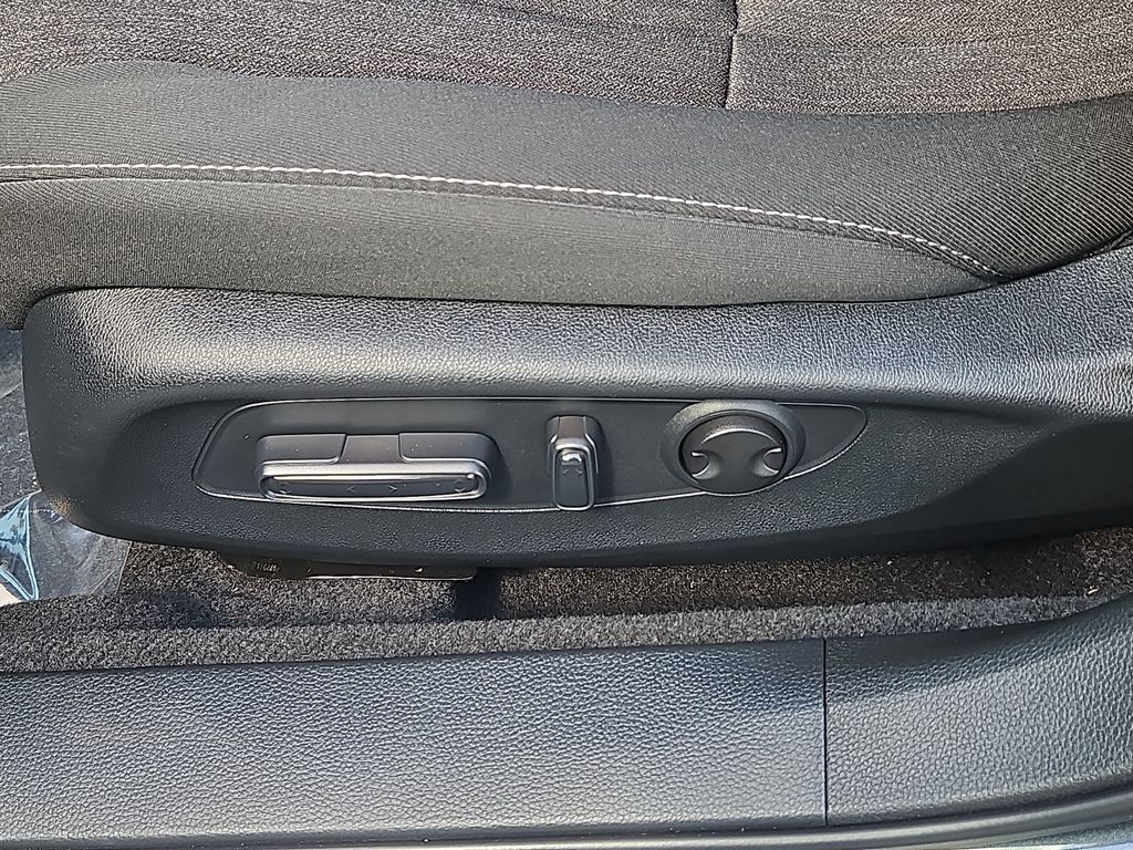 2024 Honda Accord EX - Photo 19