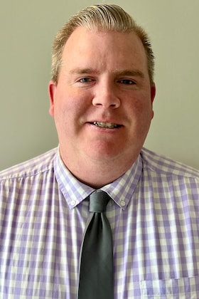 Staff member Ken Allder from ID_458e8f243bfb