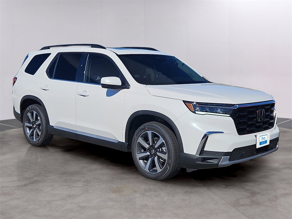 2025 Honda Pilot Touring's photo