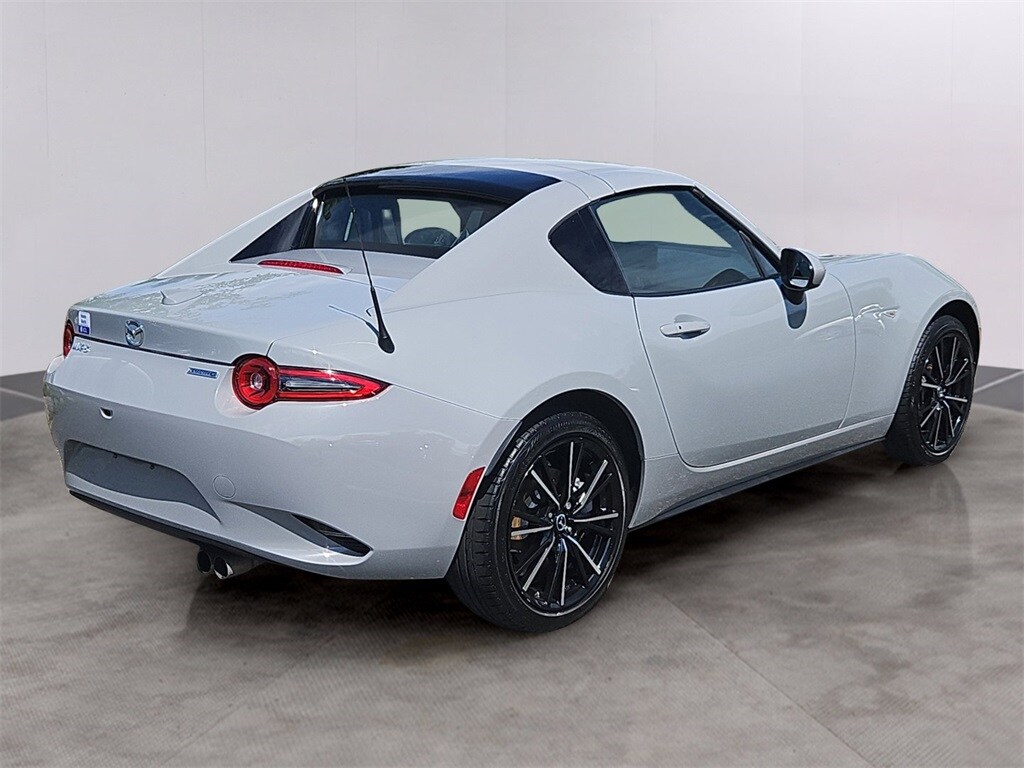 2024 Mazda MX-5 Miata Miata RF Grand Touring photo 4