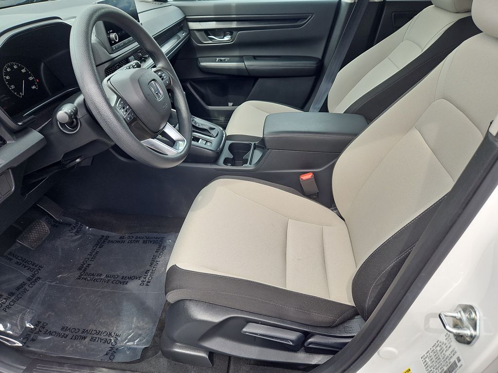 2025 Honda CR-V LX - Photo 24