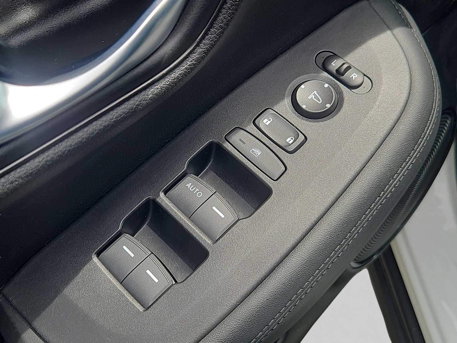 2023 Honda HR-V LX - Photo 21